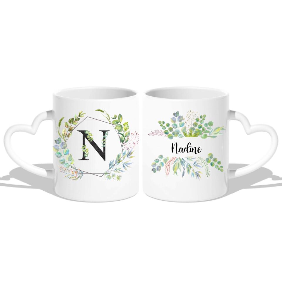 Personalisierte Tasse mit Buchstabe und Namen - Wasserfarben mit Blumen