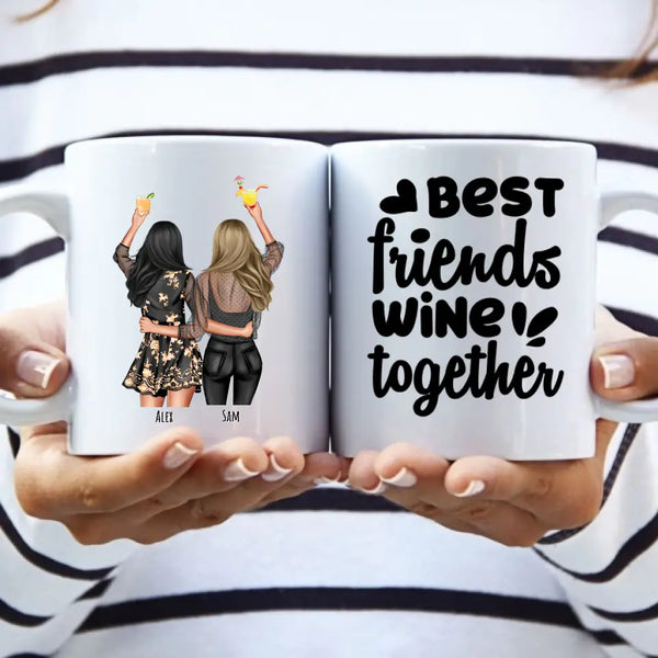 Freundinnen mit Drinks - Personalisierte Tasse