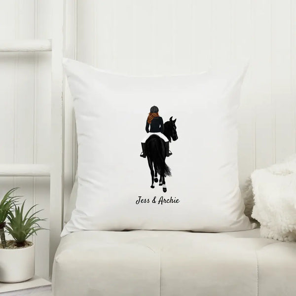 Pferd und Reiterin (bis zu 3) schlicht
 - Personalisiertes Kissen