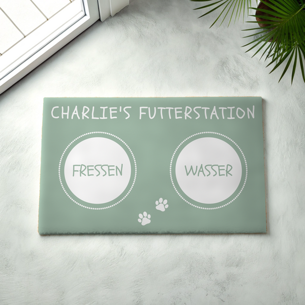 Fressen & Wasser - Personalisierte Futterstation