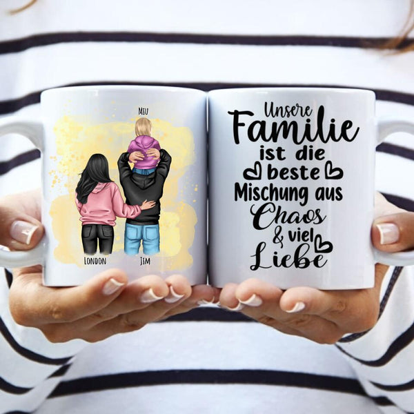 Familie mit Hoodie - Personalisierte Tasse